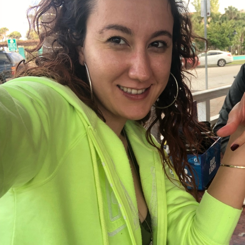 Meet your Posher, Asena